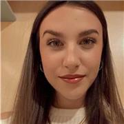 Ciao! Stai cercando una ragazza giovane e dinamica che ti aiuti a svolgere tutti i tuoi compiti divertendoti? Eccomi